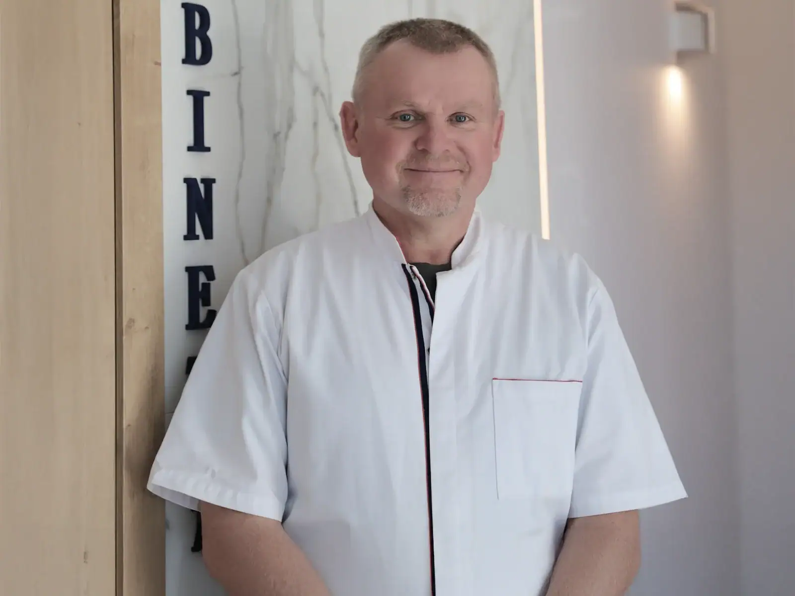 Lek. med. Jarosł. Małys - proktolog Gdynia, specjalista w leczeniu hemoroidów.